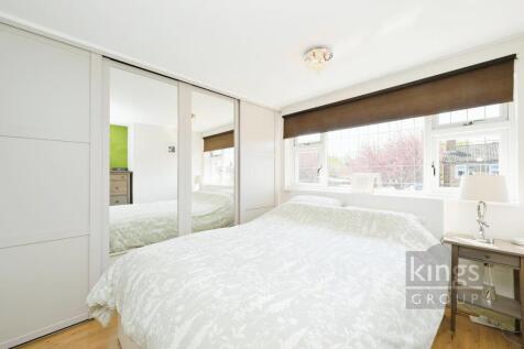 Master Bedroom.jpg