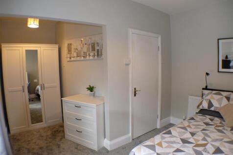3 New Road_Room 4_3