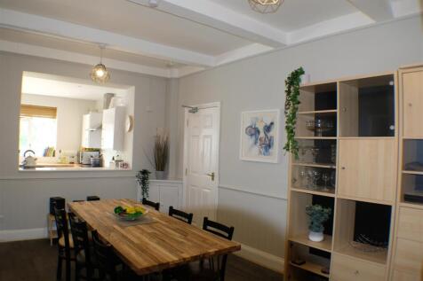 3 New Road_Dining_1