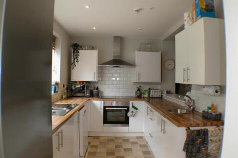 3 New Road_Kitchen_2