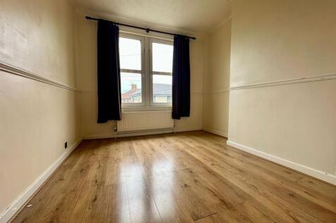 Room2.jpg