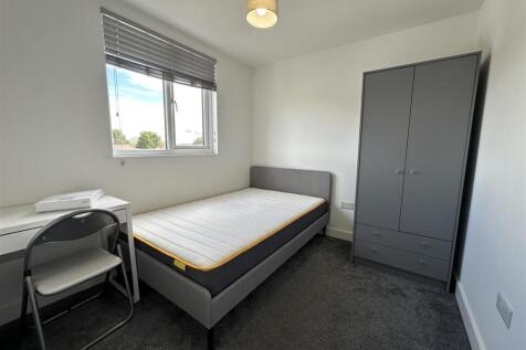 26 Bridgman Grove_Room7.jpeg