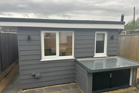 5 Fourth Ave_11_Room 7