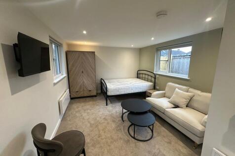 5 Fourth Ave_12_Room 7