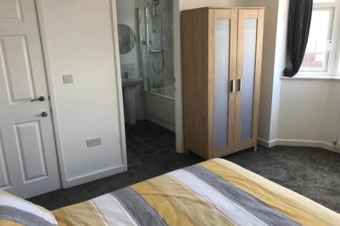 821 Filton R4_1.jpeg