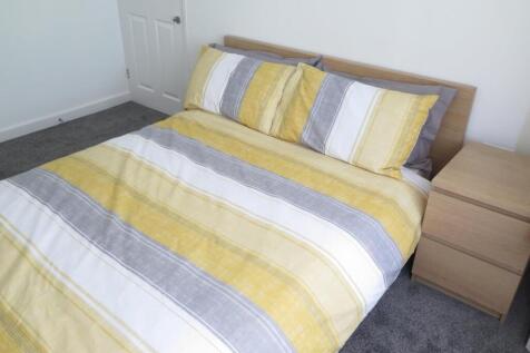 821 Filton R1_3.jpeg