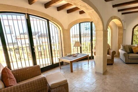Property Image 12