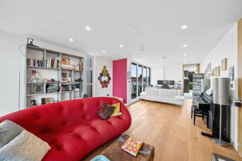 Property Image 4