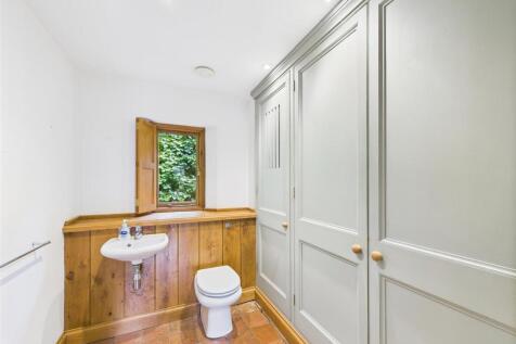 WC / Cloakroom