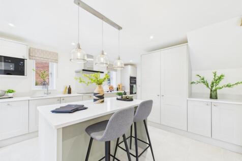 Contemporary fitted kitchen
