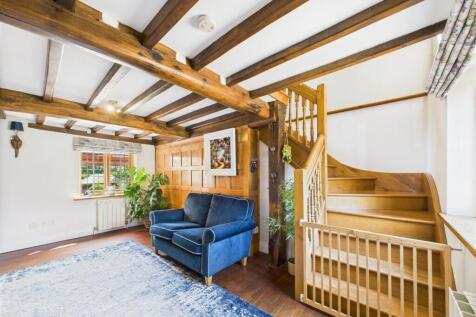 ENTRANCE RECEPTION