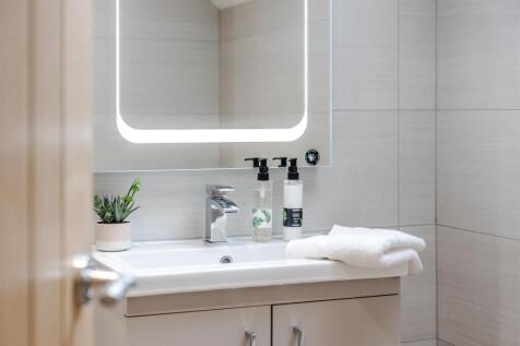 En-suite Shower Room