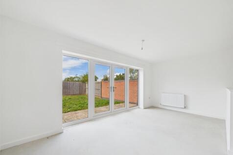 VIEW TO THE GARDEN