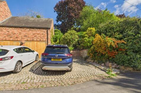 OFF ROAD PARKING