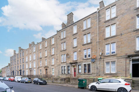 12 (1-0) Cleghorn Street, Dundee, DD2 2NR (22)