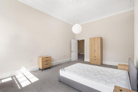 21 (2f1) Leopold Place, Edinburgh, EH7 5LB (27).JP