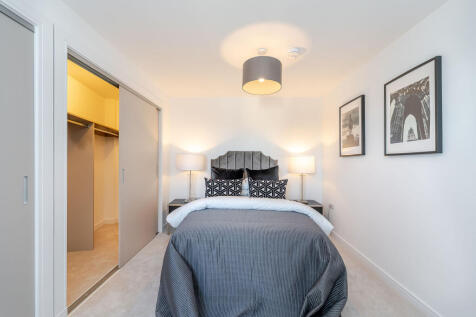 Flat25-26