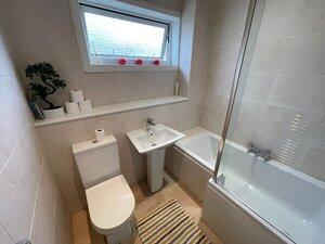 Howden&#43;Hall&#43;10