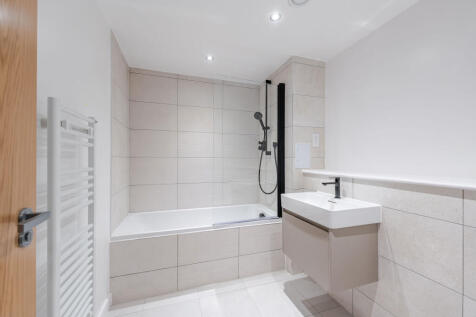 Flat18-24