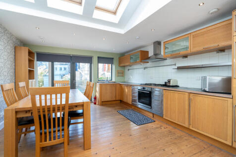 13 Henderson Terrace Edinburgh EH11 2JY (24)