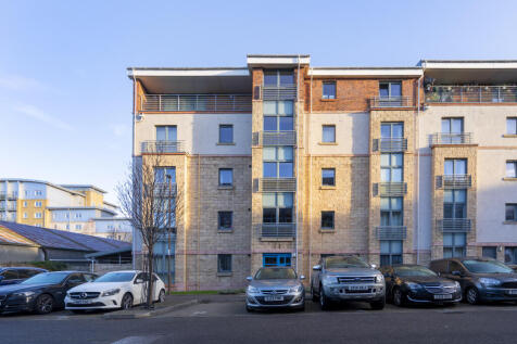 6 (24) Papermill Wynd, Edinburgh