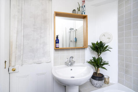 1F1 Trinity Crescent, Edinburgh (13)