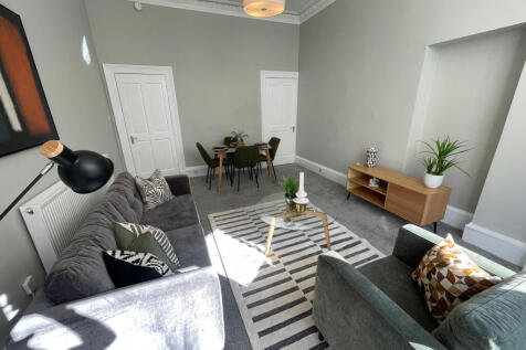Meadowpark St Lounge 1