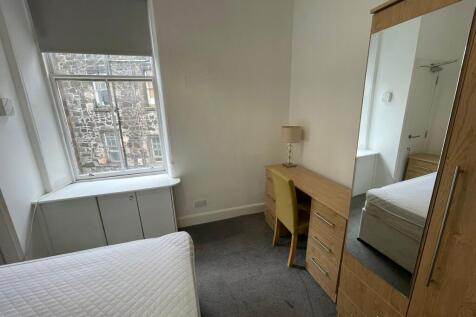 Viewfield Street 8