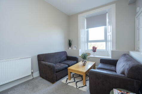 17 (2f1) Royal Park Terrace, Edinburgh, EH8 8JB (9