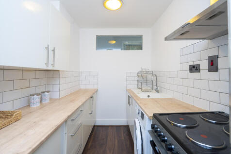 129 (1f2) Garthland Drive, Glasgow (5)