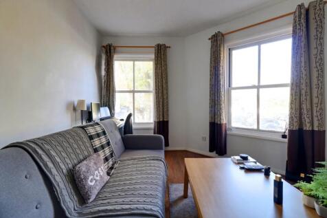 Living Room.jpg