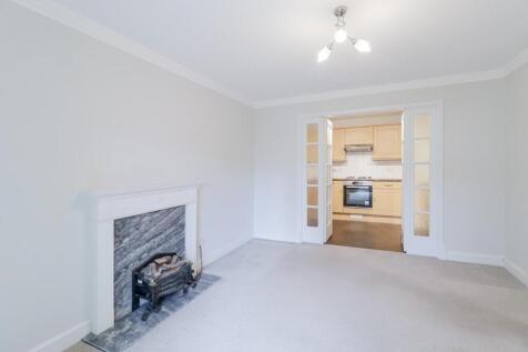 Living Room F.jpg