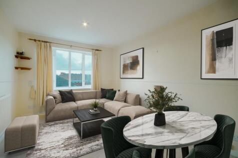 Living Room a.jpg