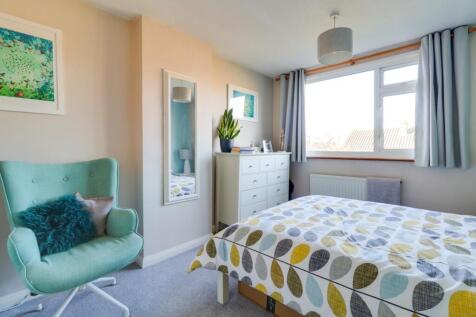 Bed 1 (2).jpg
