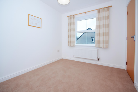 Bedroom 2.png