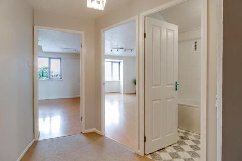 Hallway.jpg