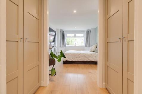 Bedroom One (12).jpg