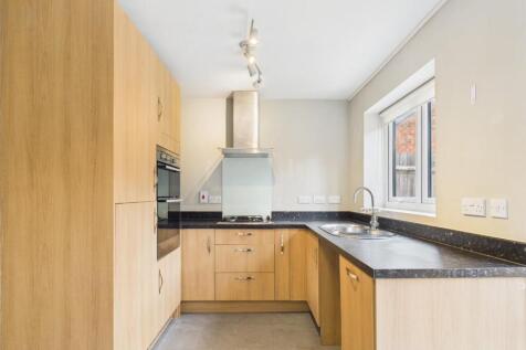 2-bed-house-st-pauls (5).jpg