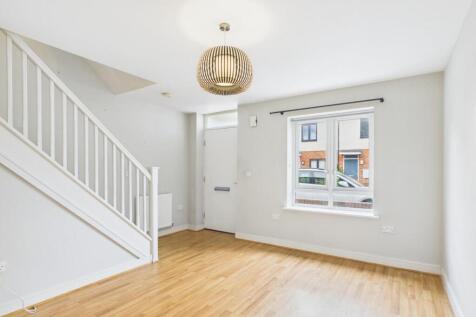 2-bed-house-st-pauls (3).jpg