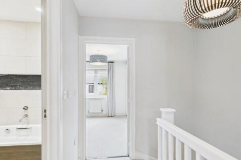 2-bed-house-st-pauls (15).jpg