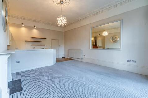 Living Room a.jpg
