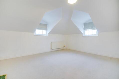 Living Room 1.jpg