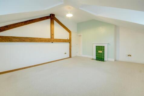 Living Room 2.jpg