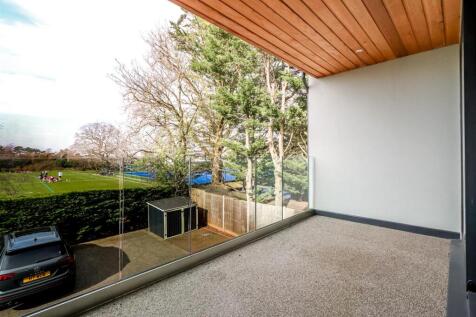 Balcony a.jpg