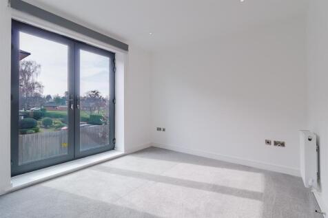 Bedroom 2a.jpg