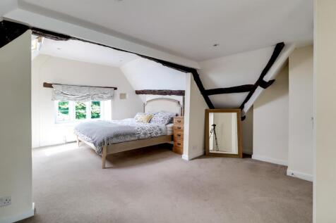 Bedroom One.jpg