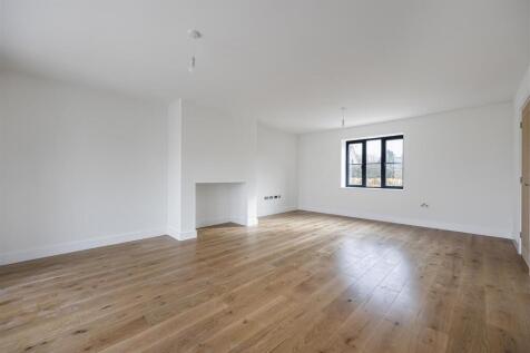 Sitting Room a.JPG