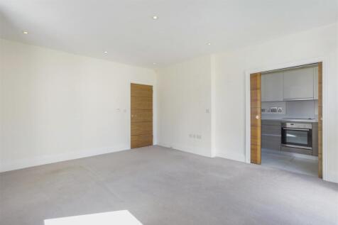 Living room b.jpg