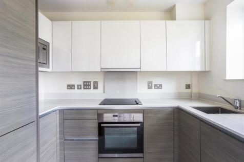Kitchen a.jpg