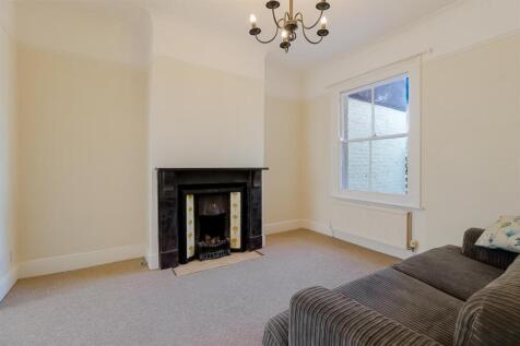 Living Room c.jpg